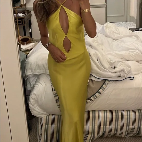 MESHKI - Satin Cut Out Maxi Dress - Picture 6 of 6